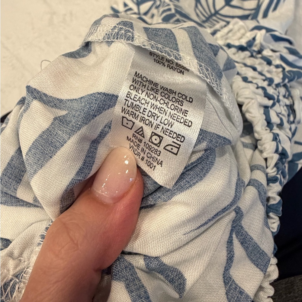 ISH Blue and White Leaf Print Wide Leg Pants - Picture 6 of 7